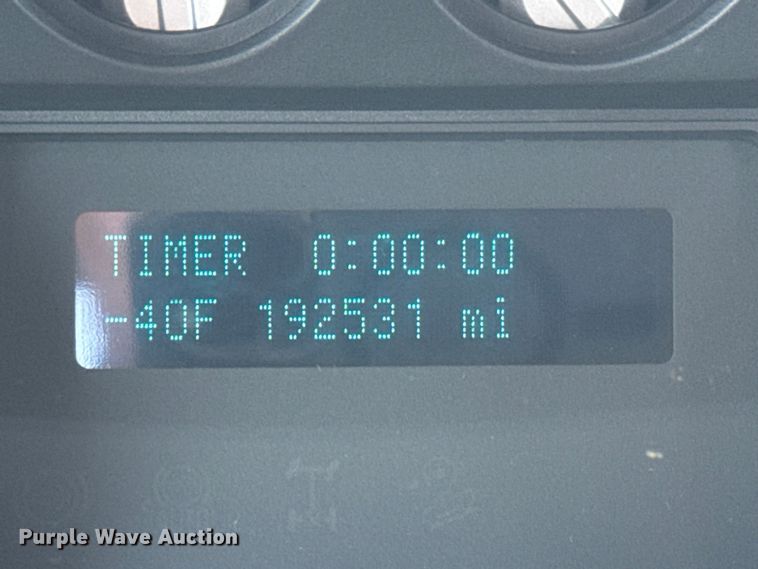 image for item NU9696 2011 Ford F450 Super Duty bucket truck