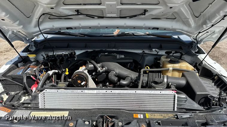 image for item NU9696 2011 Ford F450 Super Duty bucket truck