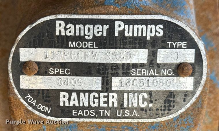 image for item NU9699 2007 Peterbilt 340 flatbed truck