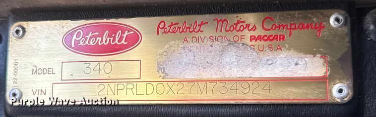 image for item NU9699 2007 Peterbilt 340 flatbed truck