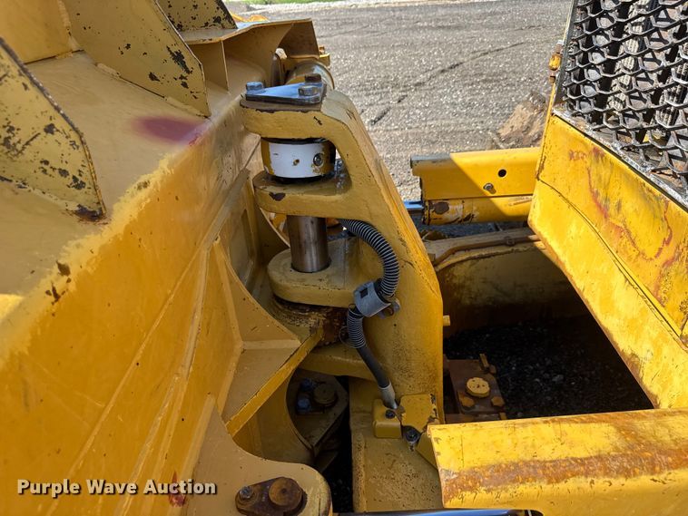 image for item NU9706 2009 Caterpillar D6N XL dozer