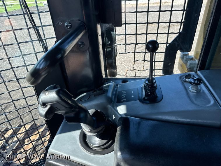 image for item NU9706 2009 Caterpillar D6N XL dozer