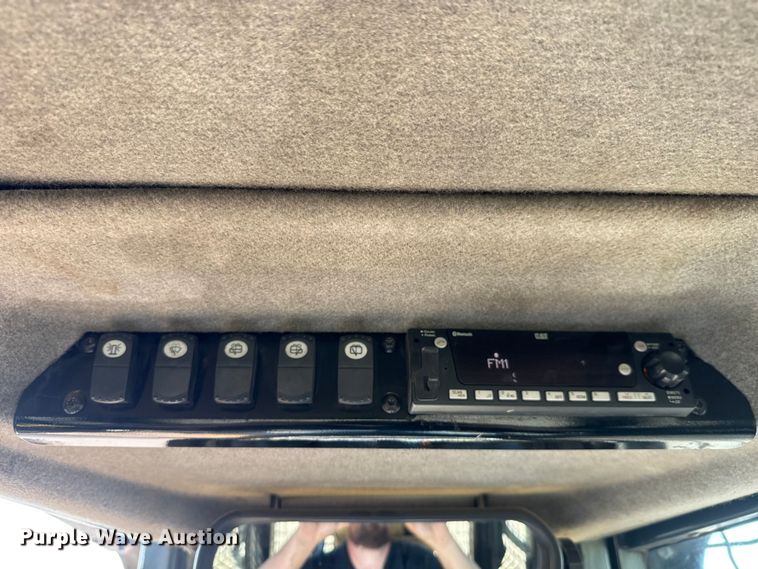 image for item NU9706 2009 Caterpillar D6N XL dozer