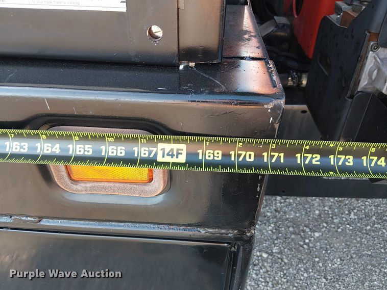 image for item NU9708 2007 Ford F650 Super Duty crane truck