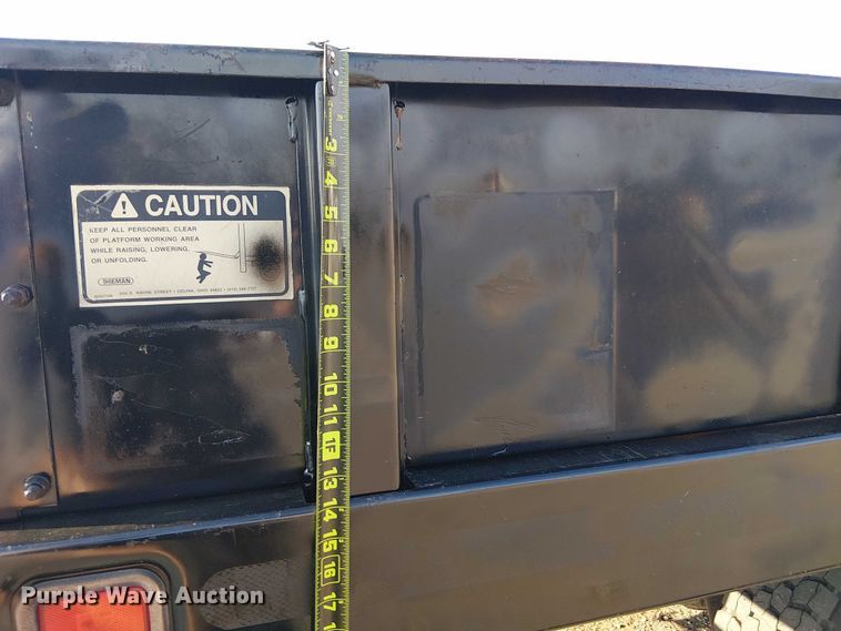 image for item NU9708 2007 Ford F650 Super Duty crane truck