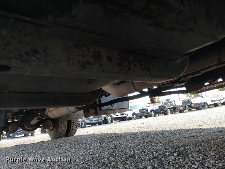 image for item NU9708 2007 Ford F650 Super Duty crane truck