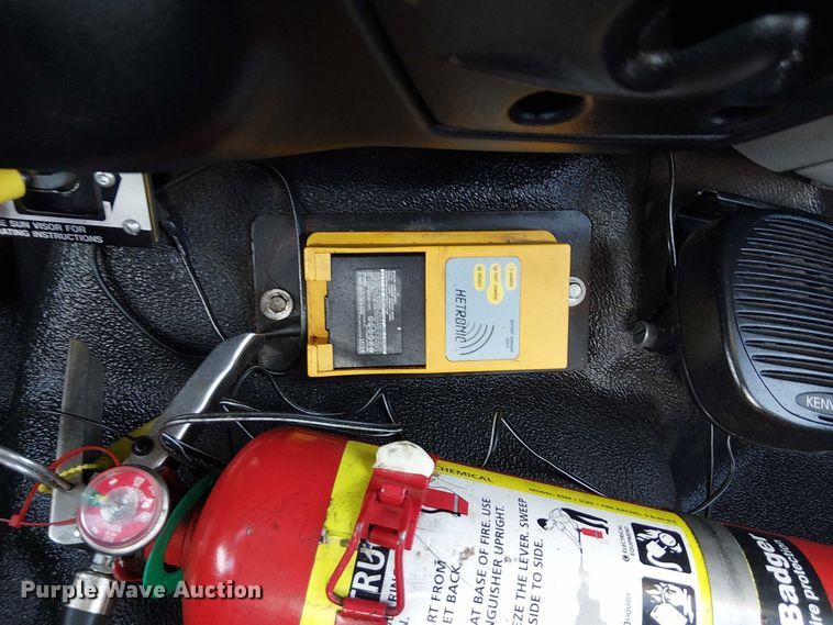 image for item NU9708 2007 Ford F650 Super Duty crane truck