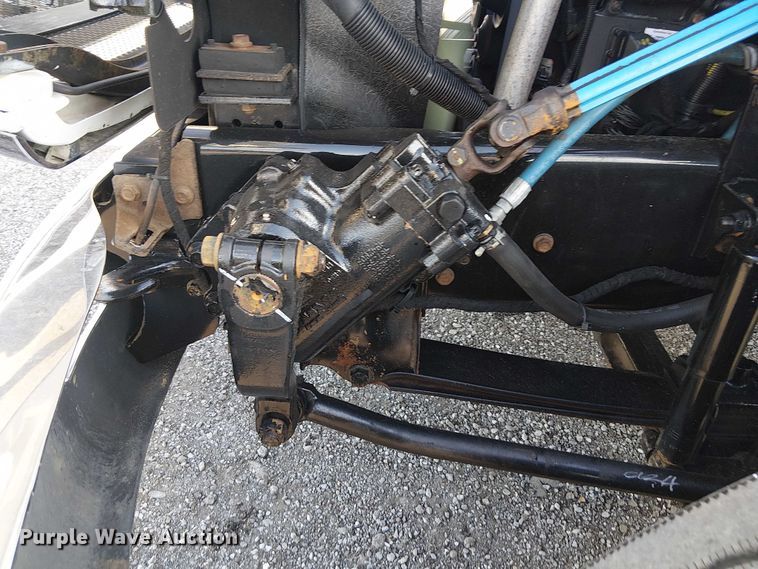 image for item NU9708 2007 Ford F650 Super Duty crane truck