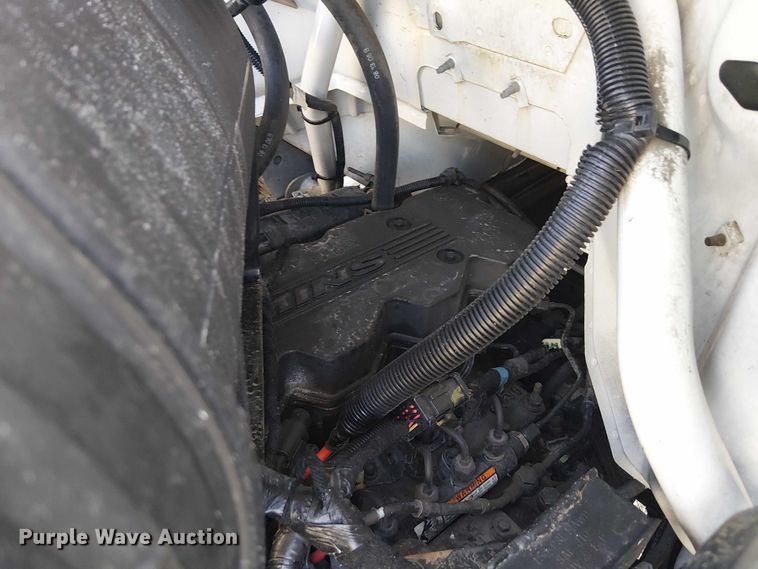 image for item NU9708 2007 Ford F650 Super Duty crane truck