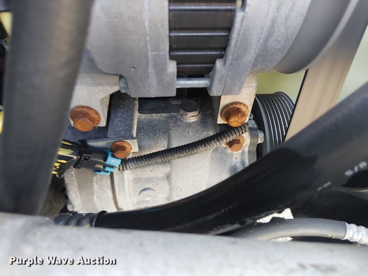 image for item NU9708 2007 Ford F650 Super Duty crane truck