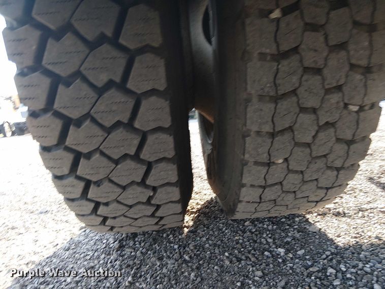 image for item NU9708 2007 Ford F650 Super Duty crane truck