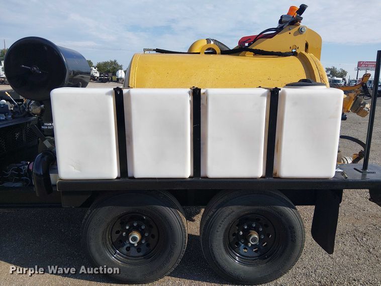 image for item NU9710 2021 Vermeer CVSGT  vacuum excavator