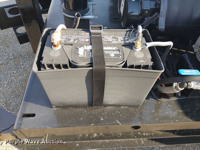 image for item NU9710 2021 Vermeer CVSGT  vacuum excavator