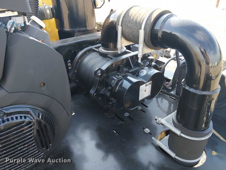 image for item NU9710 2021 Vermeer CVSGT  vacuum excavator