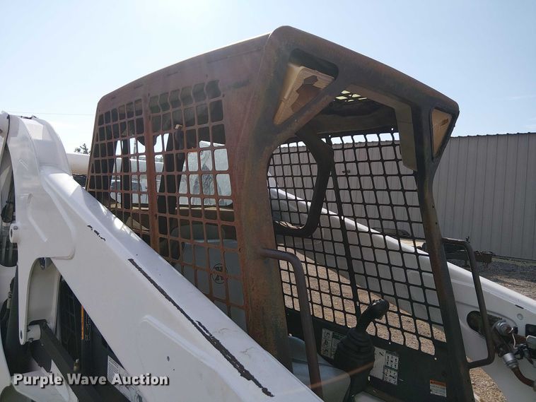 image for item NU9711 2009 Bobcat A300 skid steer loader