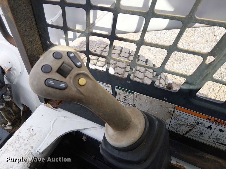 image for item NU9711 2009 Bobcat A300 skid steer loader