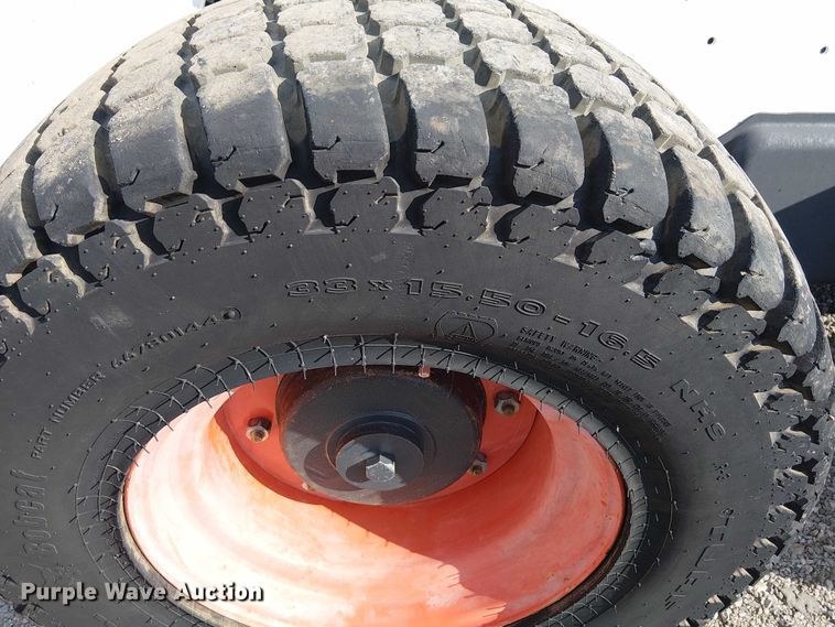 image for item NU9711 2009 Bobcat A300 skid steer loader