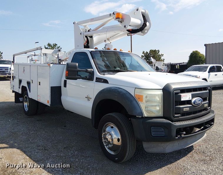 image for item NU9718 2011 Ford F550 Super Duty bucket truck