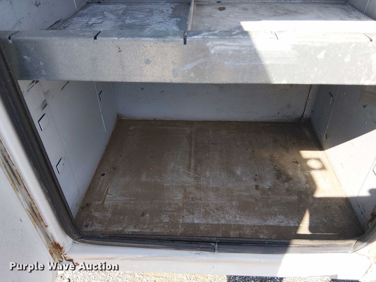 image for item NU9718 2011 Ford F550 Super Duty bucket truck