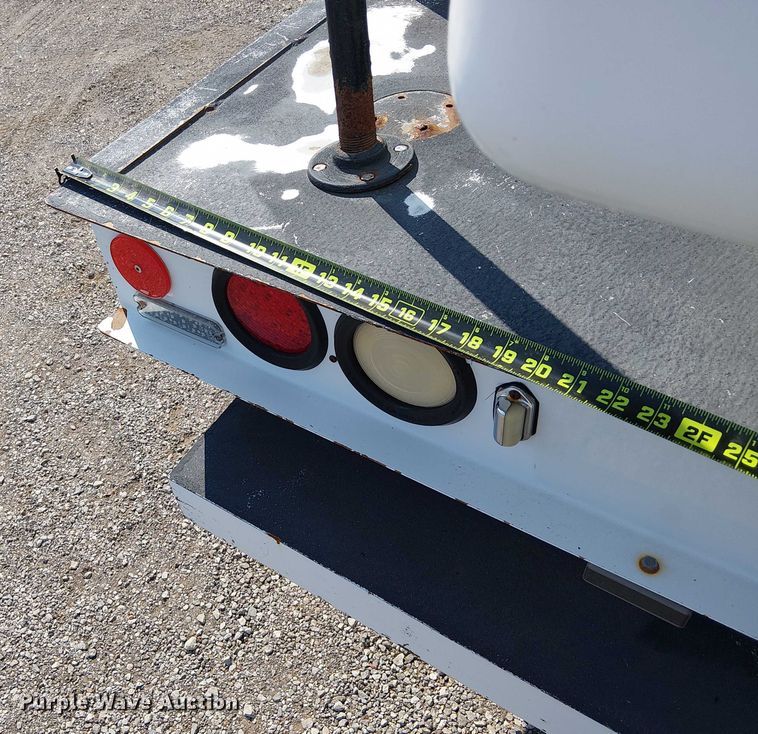 image for item NU9718 2011 Ford F550 Super Duty bucket truck