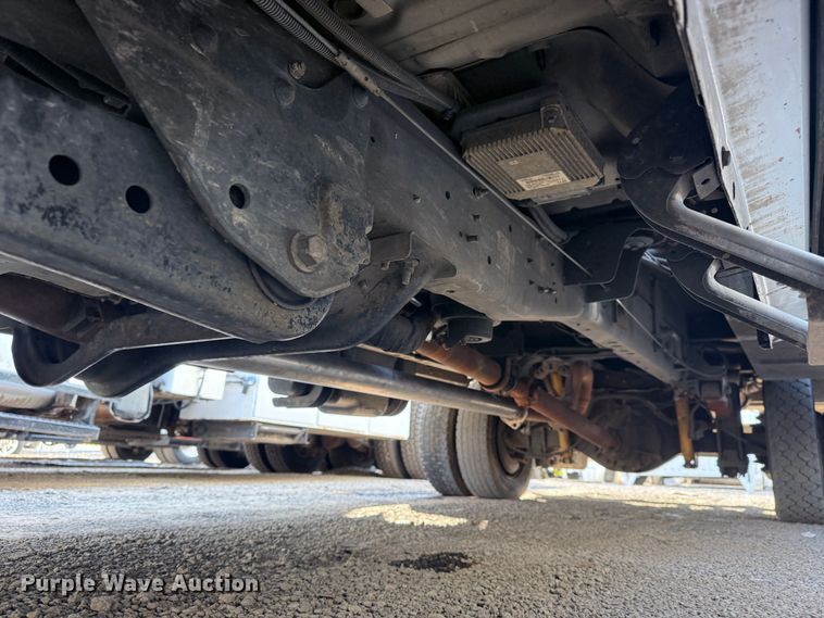 image for item NU9718 2011 Ford F550 Super Duty bucket truck