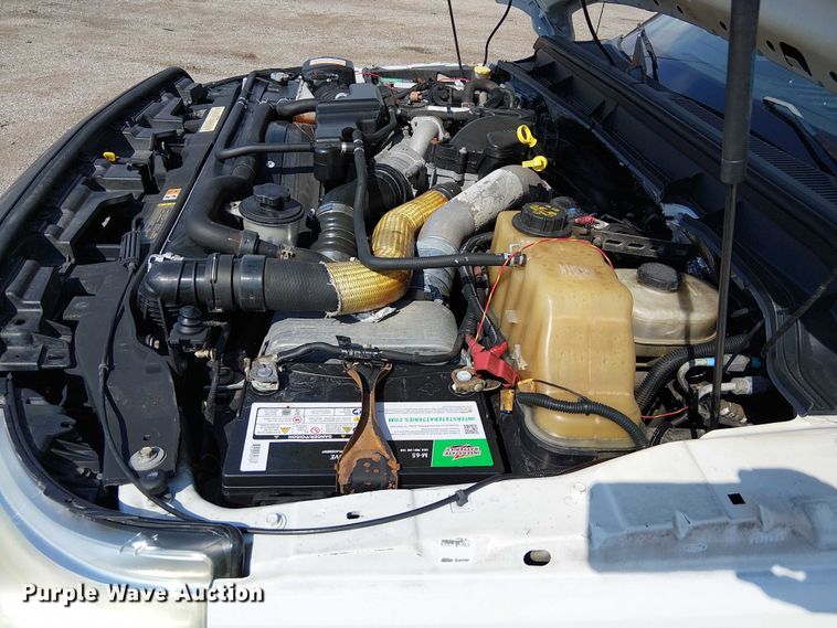 image for item NU9718 2011 Ford F550 Super Duty bucket truck