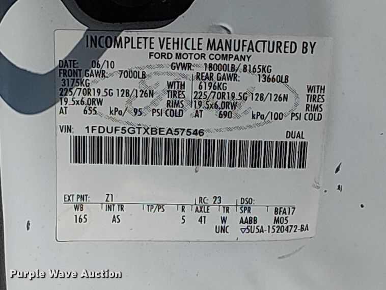 image for item NU9718 2011 Ford F550 Super Duty bucket truck