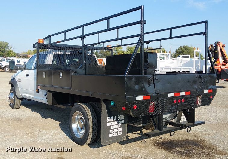 image for item NU9726 2013 RAM 5500 Crew Cab flatbed truck