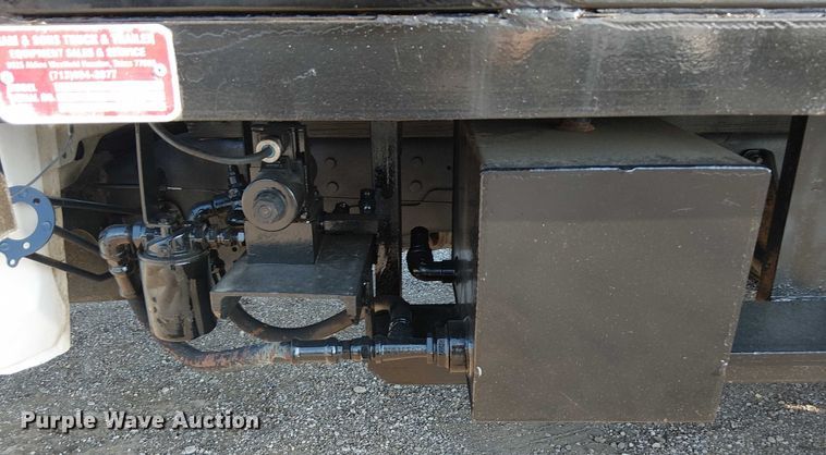 image for item NU9726 2013 RAM 5500 Crew Cab flatbed truck