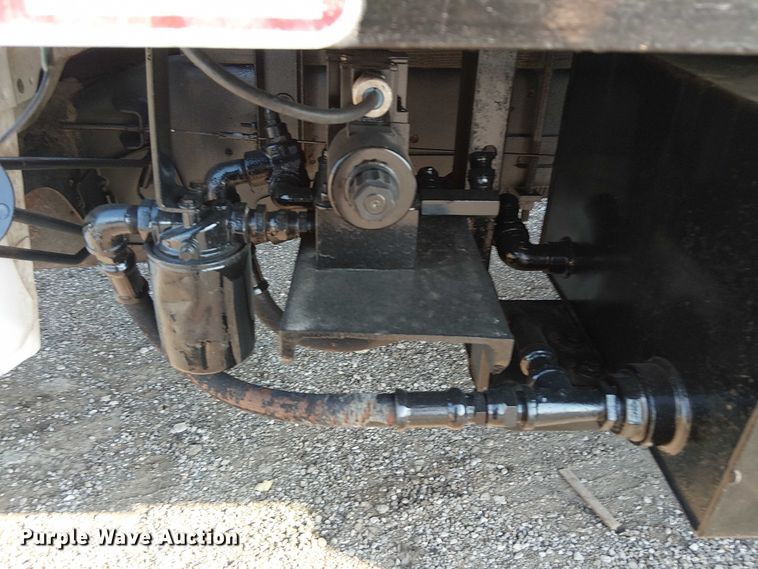 image for item NU9726 2013 RAM 5500 Crew Cab flatbed truck