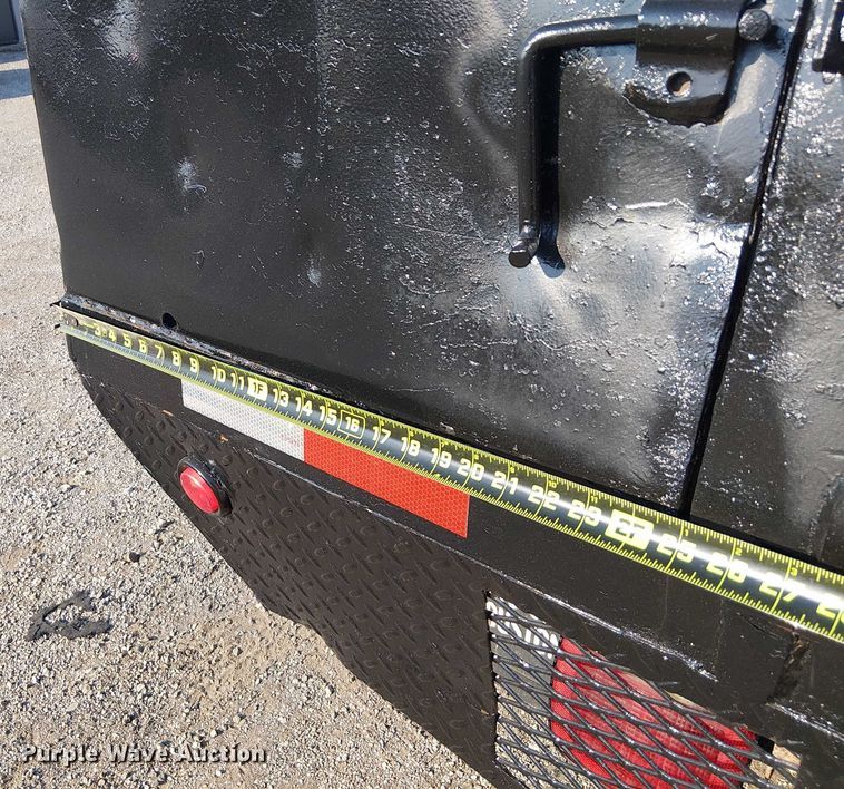 image for item NU9726 2013 RAM 5500 Crew Cab flatbed truck