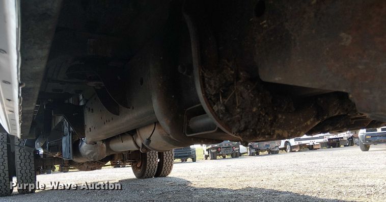 image for item NU9726 2013 RAM 5500 Crew Cab flatbed truck