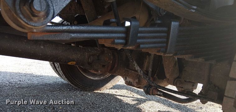 image for item NU9726 2013 RAM 5500 Crew Cab flatbed truck