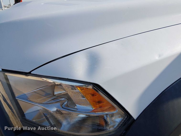 image for item NU9726 2013 RAM 5500 Crew Cab flatbed truck