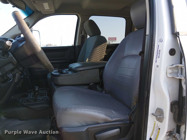 image for item NU9726 2013 RAM 5500 Crew Cab flatbed truck