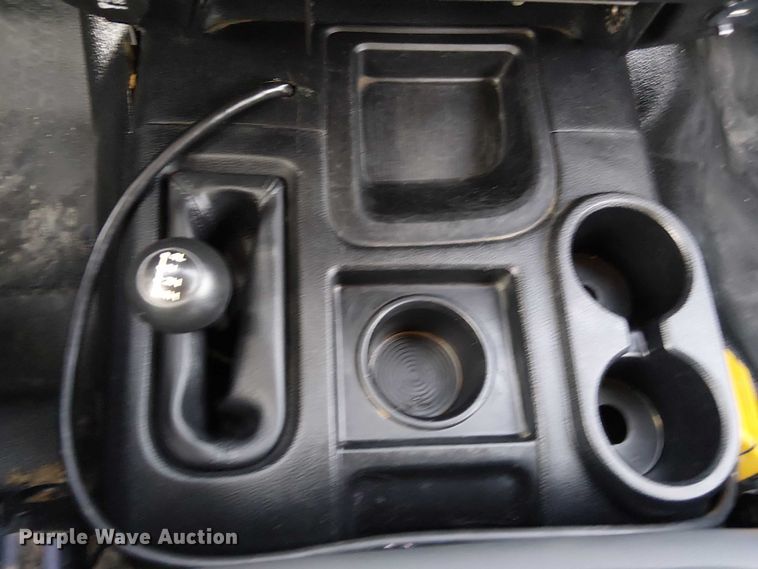 image for item NU9726 2013 RAM 5500 Crew Cab flatbed truck