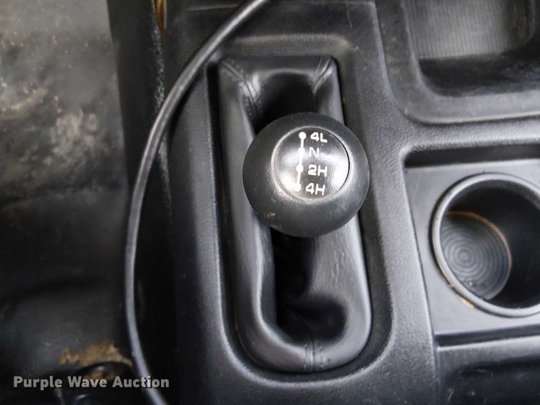 image for item NU9726 2013 RAM 5500 Crew Cab flatbed truck