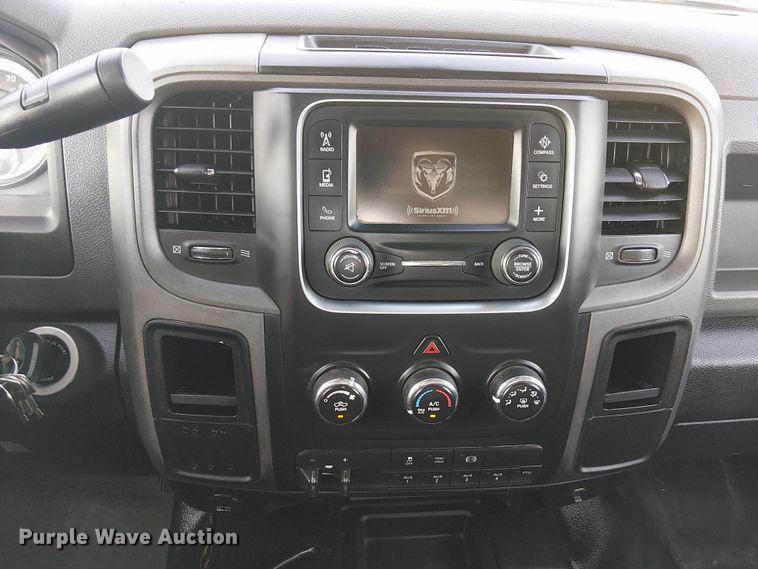 image for item NU9726 2013 RAM 5500 Crew Cab flatbed truck