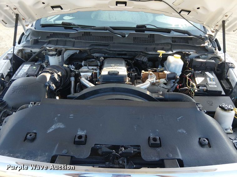 image for item NU9726 2013 RAM 5500 Crew Cab flatbed truck