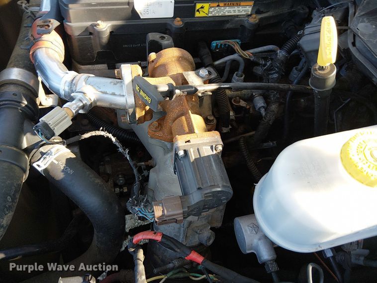 image for item NU9726 2013 RAM 5500 Crew Cab flatbed truck