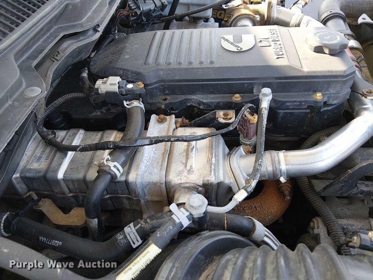 image for item NU9726 2013 RAM 5500 Crew Cab flatbed truck