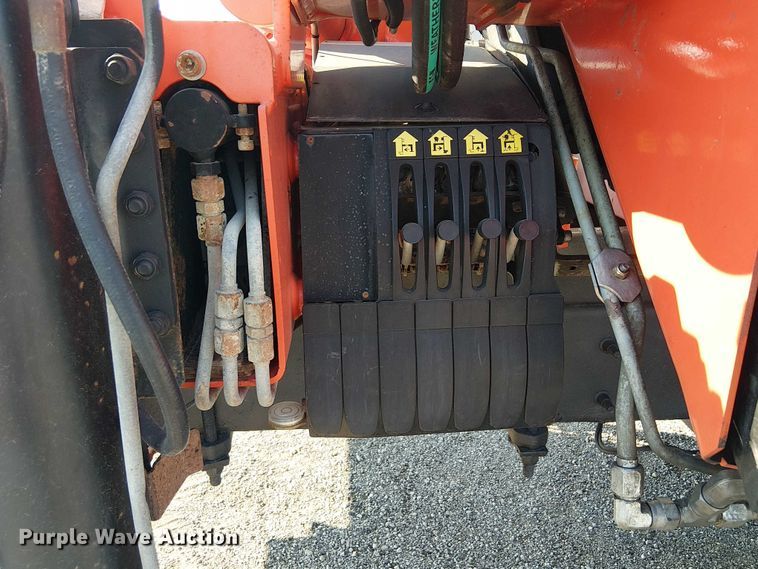 image for item NU9727 2009 International 7500 Crew Cab crane truck