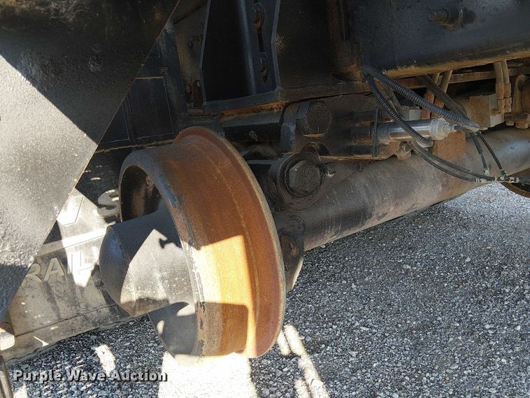 image for item NU9727 2009 International 7500 Crew Cab crane truck