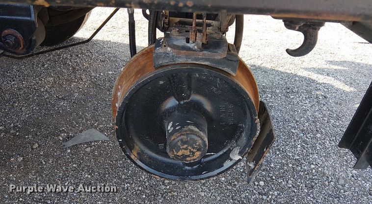 image for item NU9727 2009 International 7500 Crew Cab crane truck