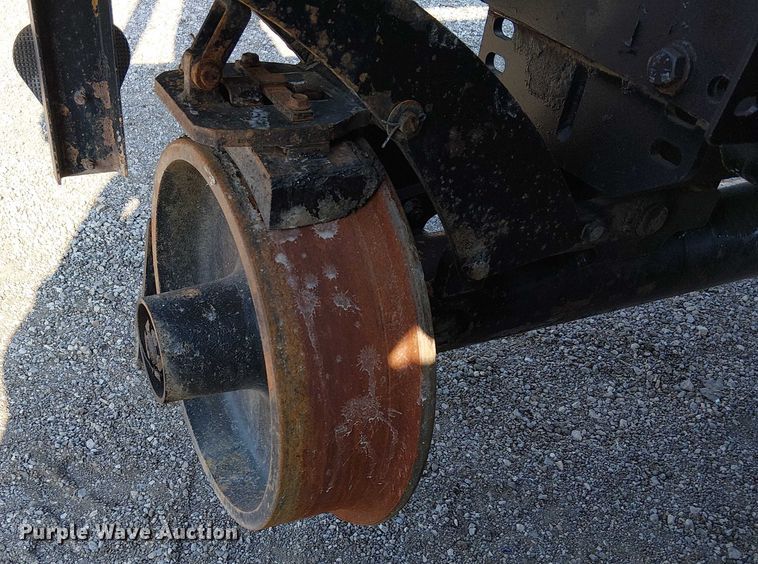 image for item NU9727 2009 International 7500 Crew Cab crane truck