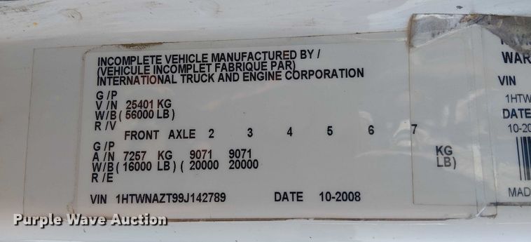 image for item NU9727 2009 International 7500 Crew Cab crane truck
