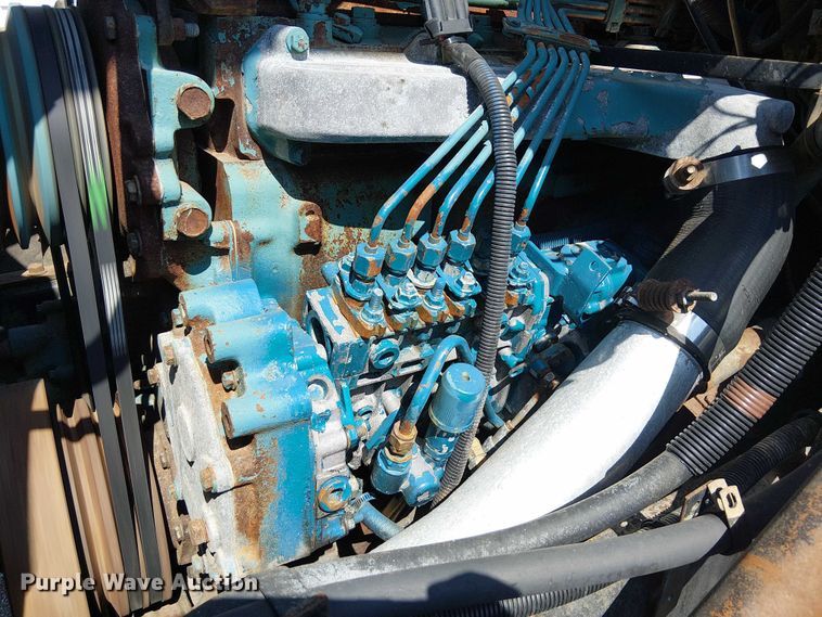 image for item NU9731 1993 International 4900 bucket truck