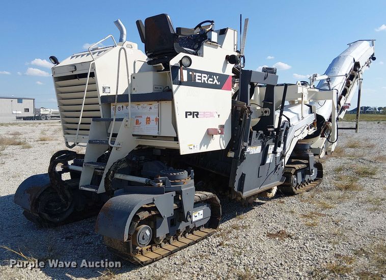 image for item NU9733 2007 Terex PR330T cold planer