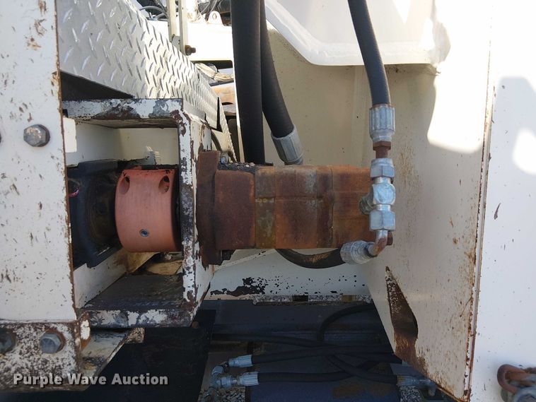 image for item NU9733 2007 Terex PR330T cold planer