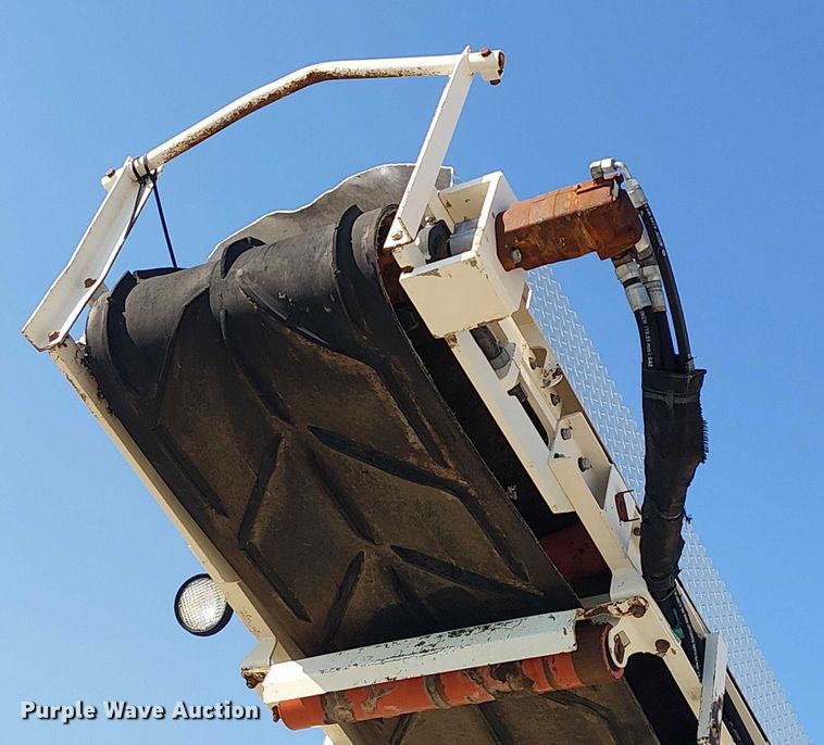 image for item NU9733 2007 Terex PR330T cold planer